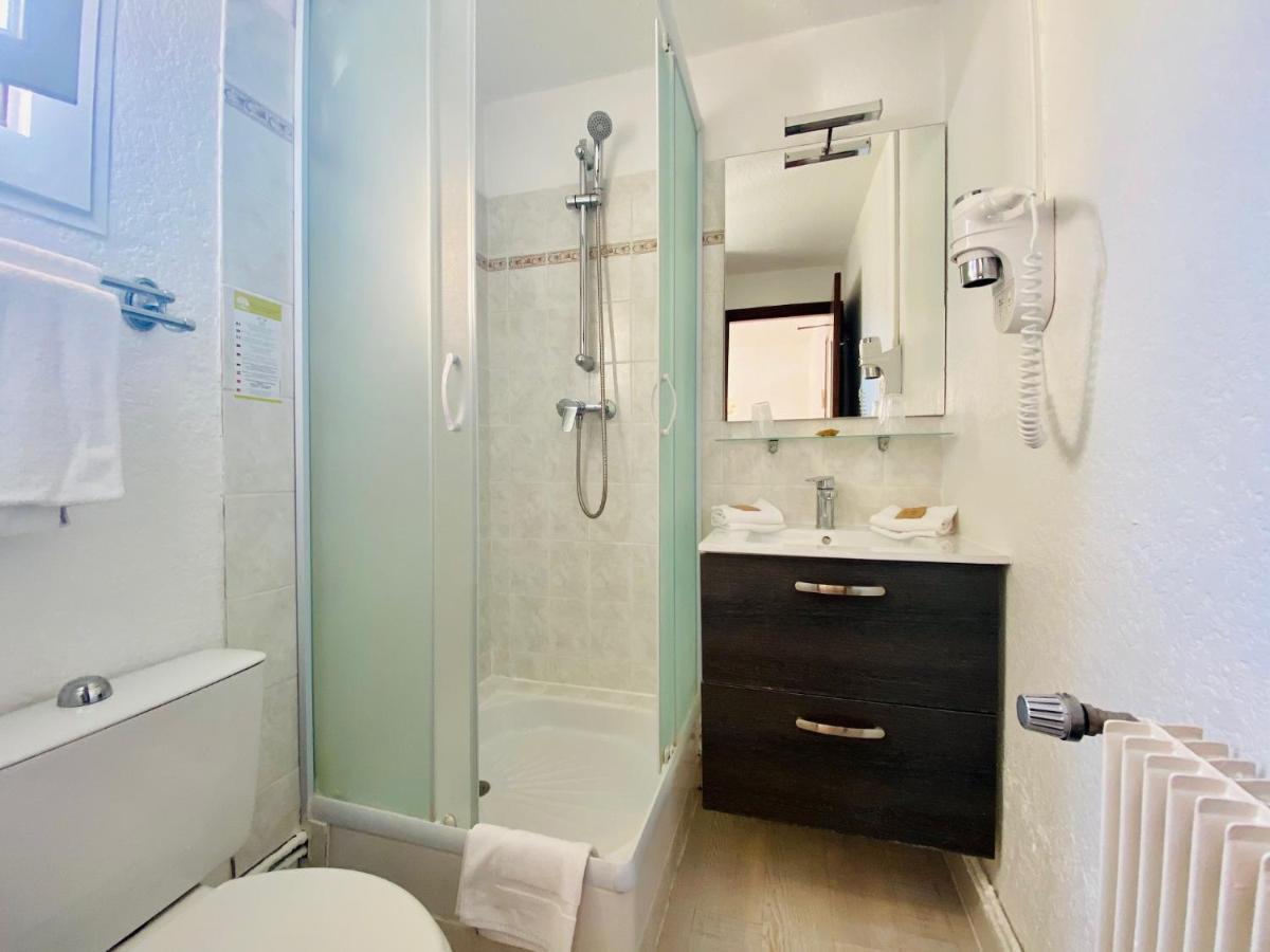 Hotel Porte De Camargue - Les Quais D'Arles Ngoại thất bức ảnh